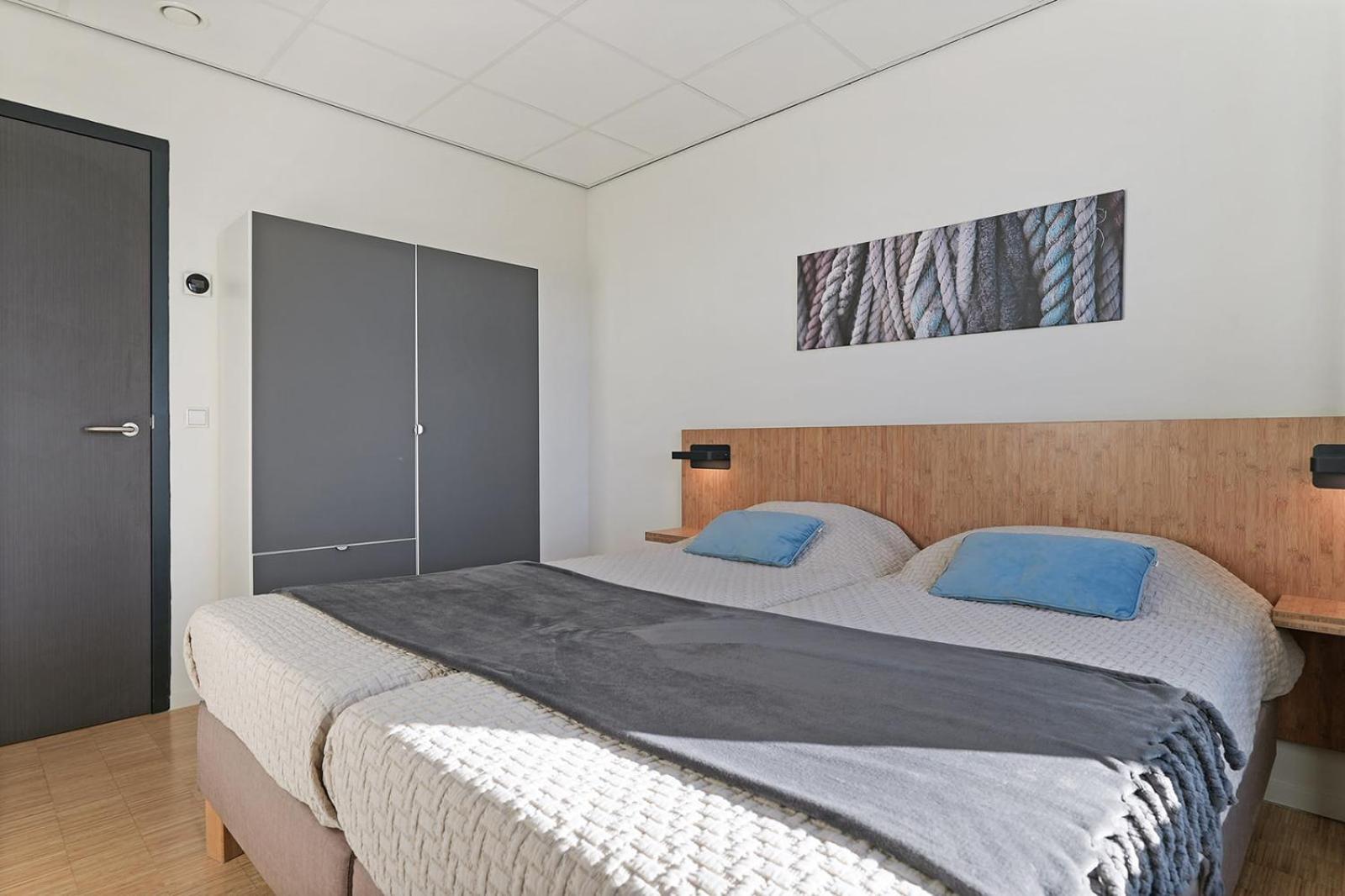Dock Hotel Stellendam Exterior photo
